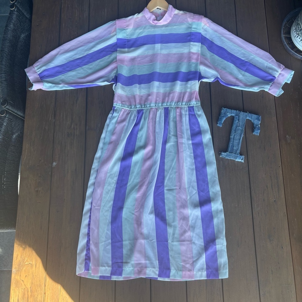 Vintage 80s Pastel Striped Midi Dress – High Neck Modest Style – Size M/L - Picture 3 of 5